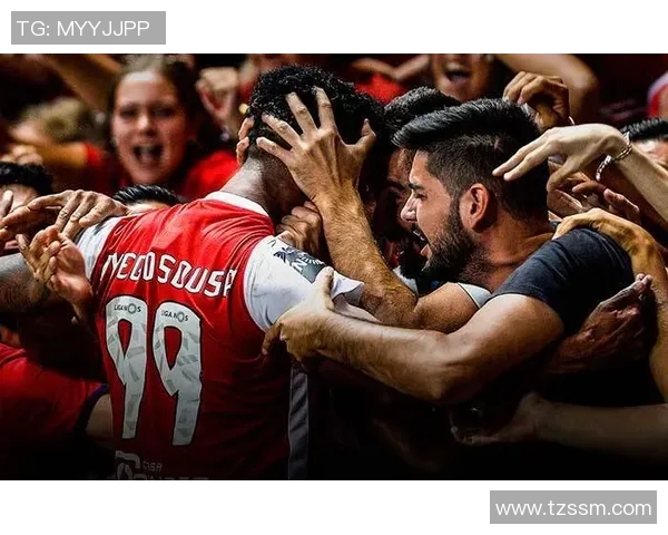 塞图巴尔主场迎战本菲卡争夺联赛关键三分的激烈对决