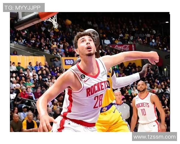 湖人对阵火箭麦基的精彩表现引发球迷热议与期待